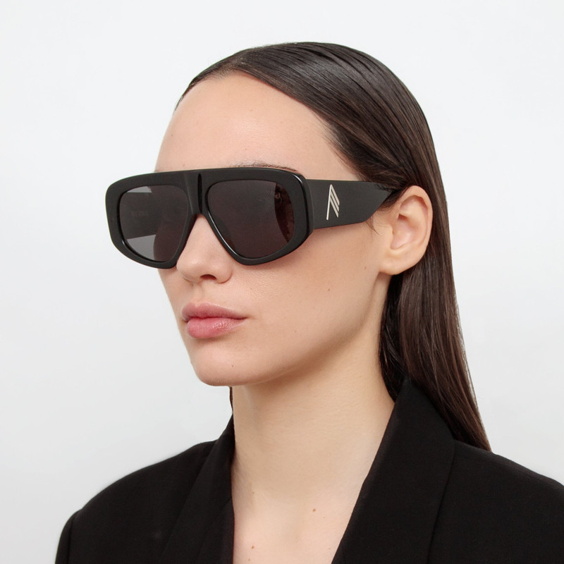 LINDA FARROW Milano Oversized Sunglasses in Black outlook