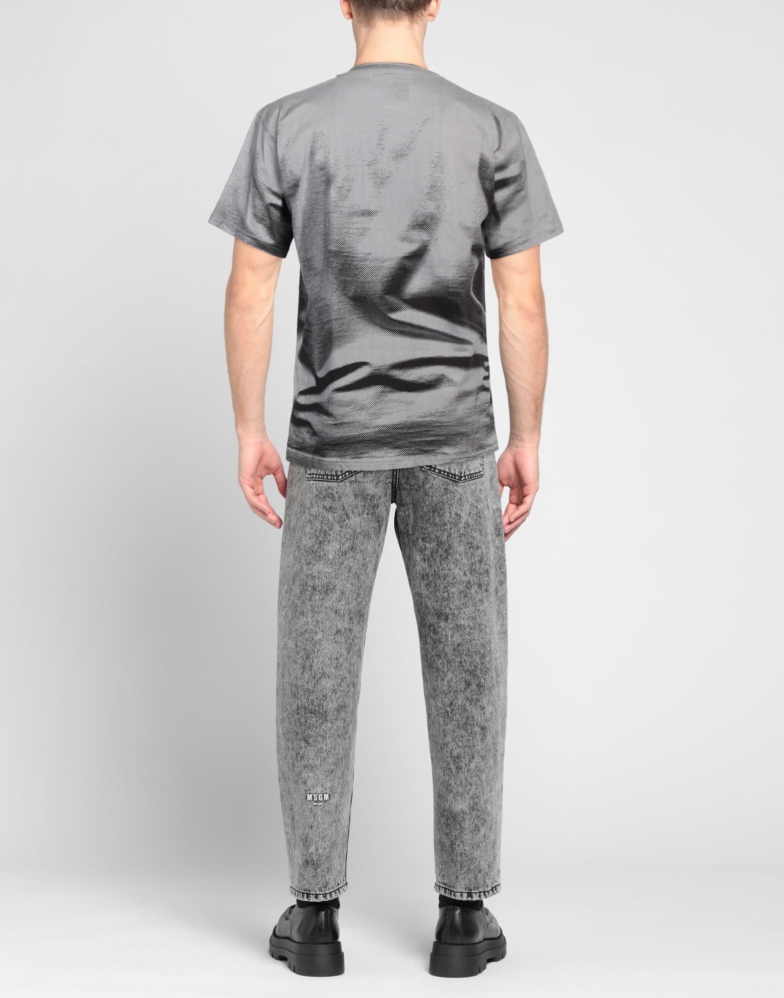 Grey Men's T-shirt - 3