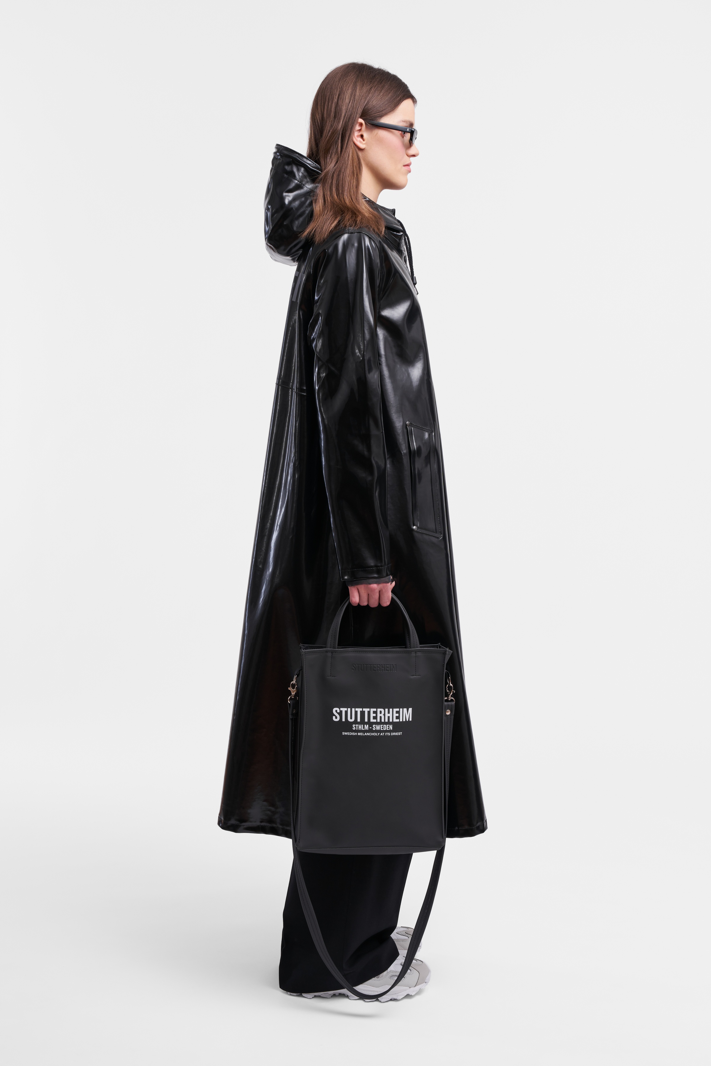 Mosebacke Long Print Opal Raincoat Black - 2