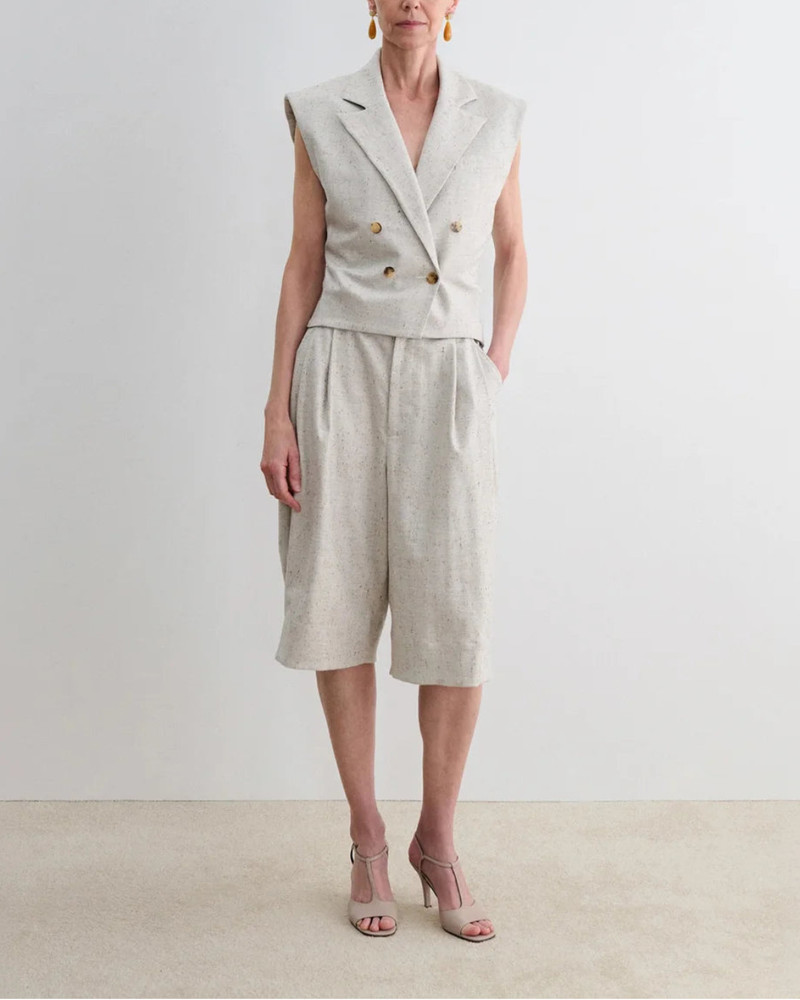 COMEAU VEST 5