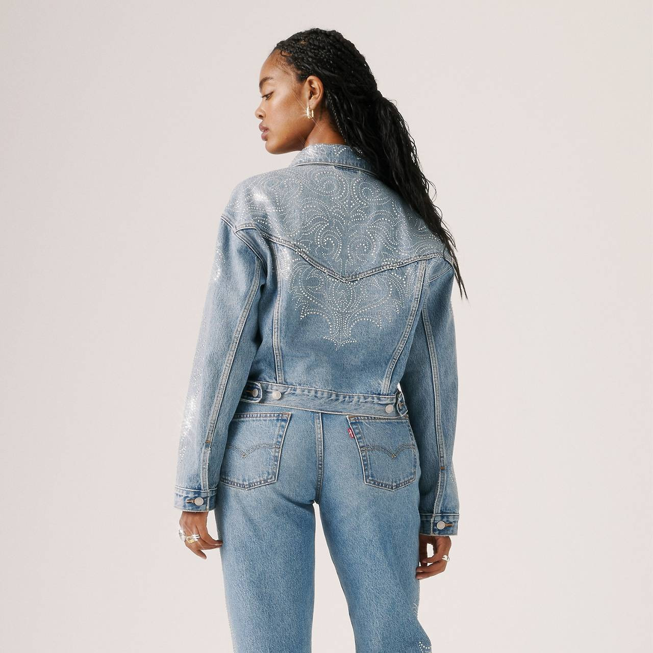BEYONCÉ X LEVI’S® SHRUNKEN '90S TRUCKER JACKET - 6