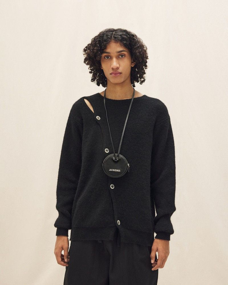 JACQUEMUS Le Pitchou outlook