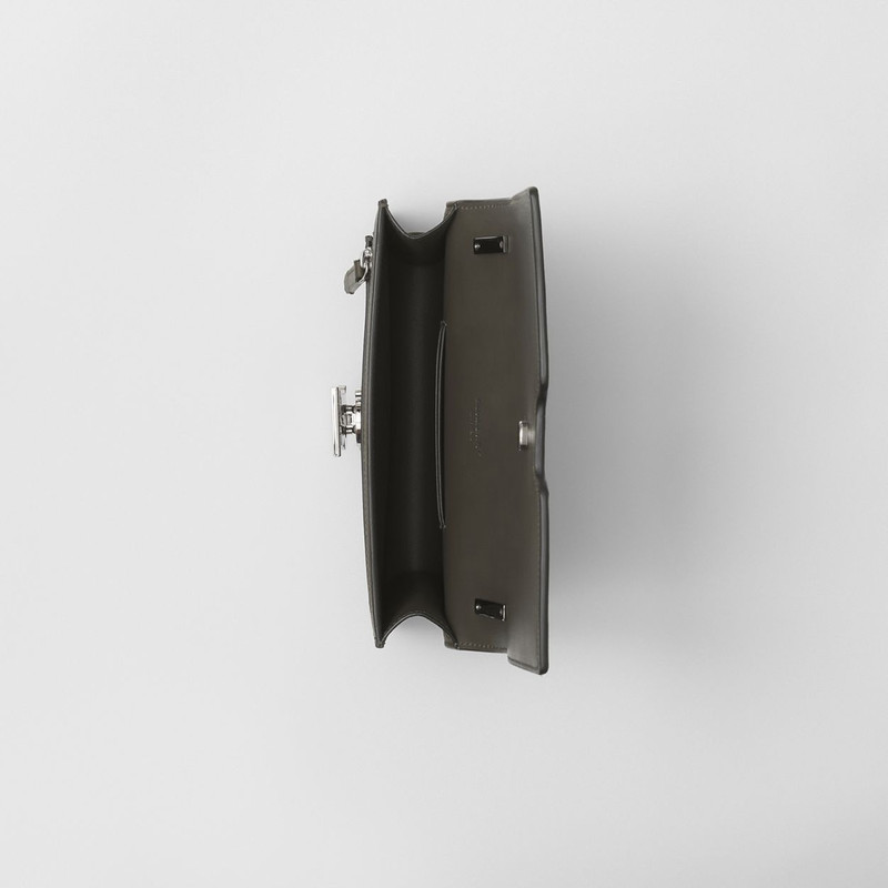 Grainy Leather Low Robin Bag 5