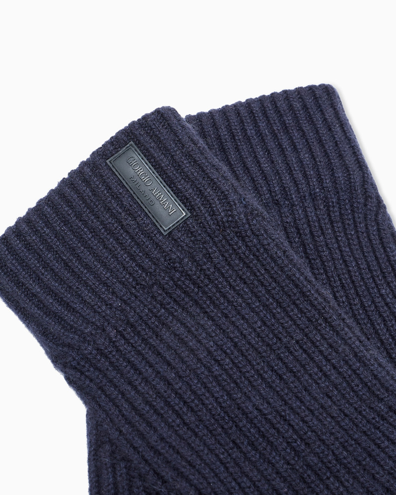 GIORGIO ARMANI Gloves 에 pure cashmere 니트 outlook