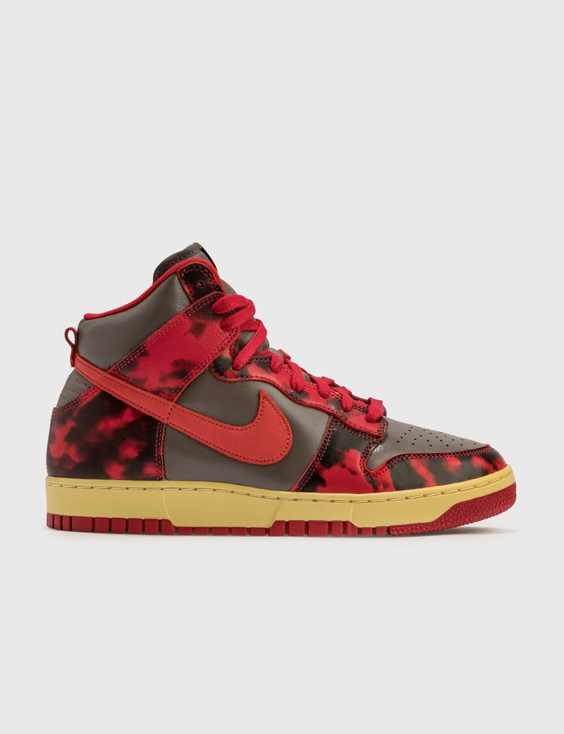 Nike DUNK HIGH 1985 SP SNEAKER outlook
