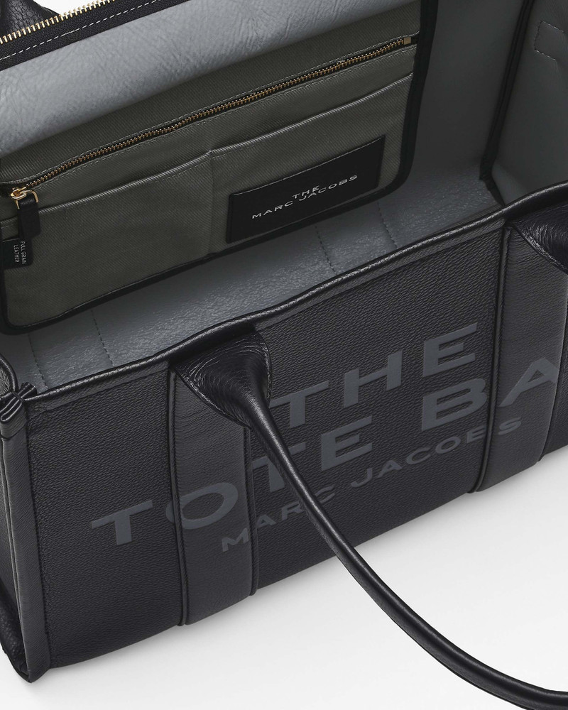 THE LEATHER LARGE TOTE BAG 7