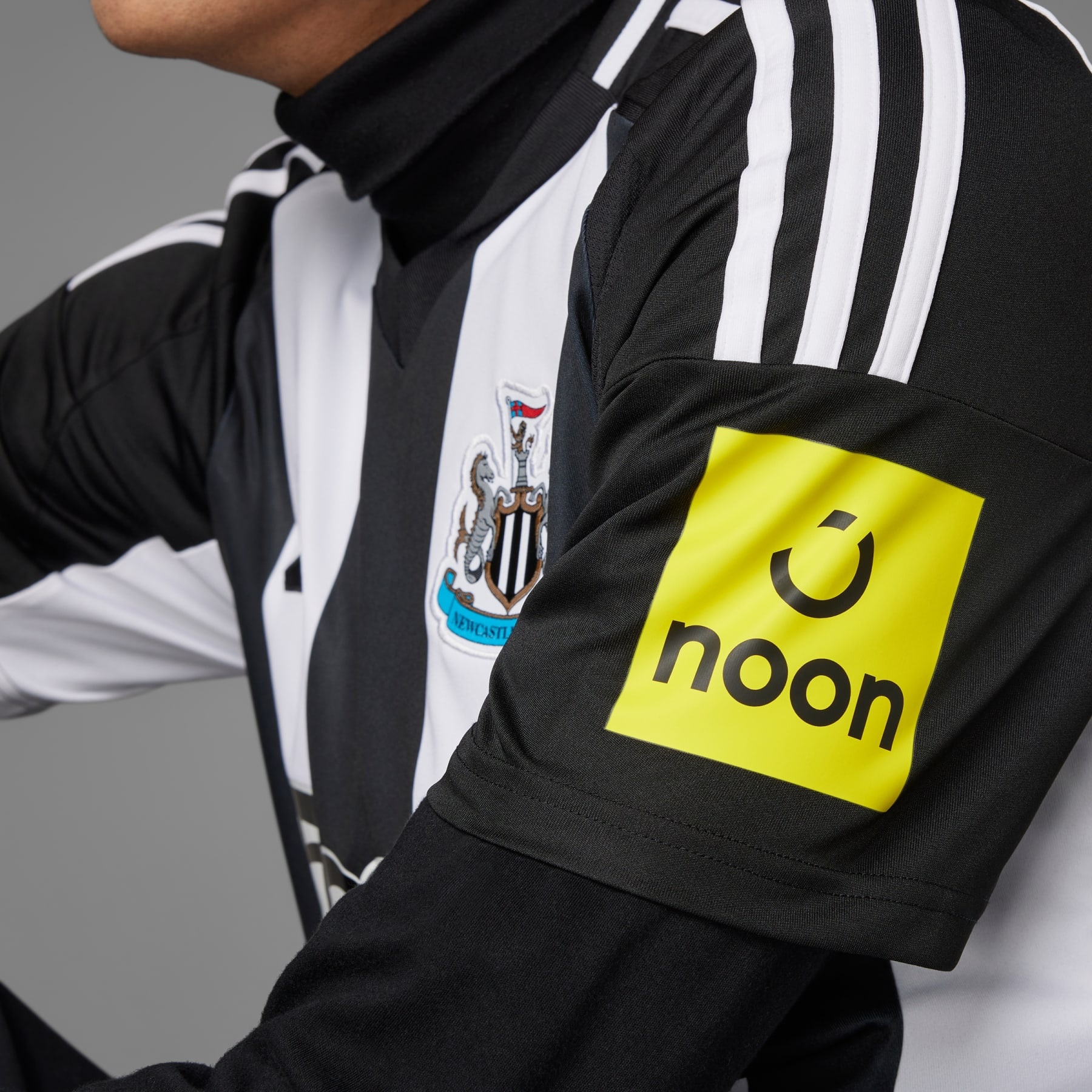 Newcastle United FC 24/25 Home Jersey - 6