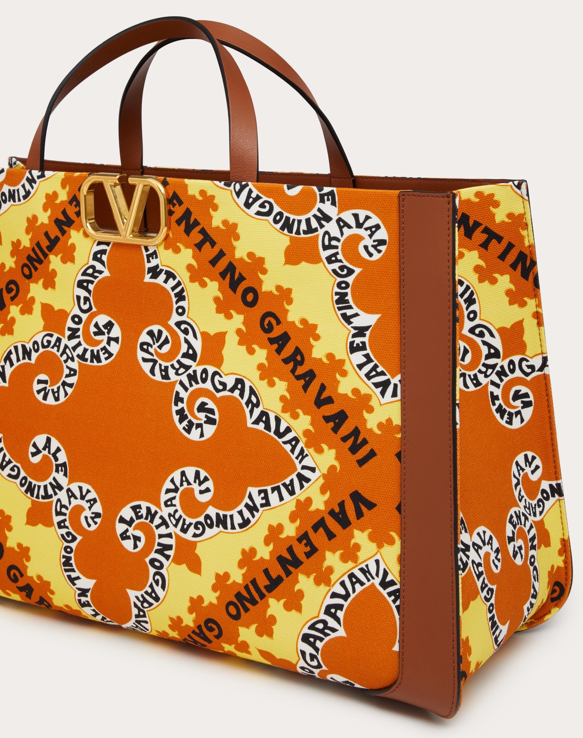 VLOGO SIGNATURE CANVAS HANDBAG WITH MINI BANDANA PRINT - 5