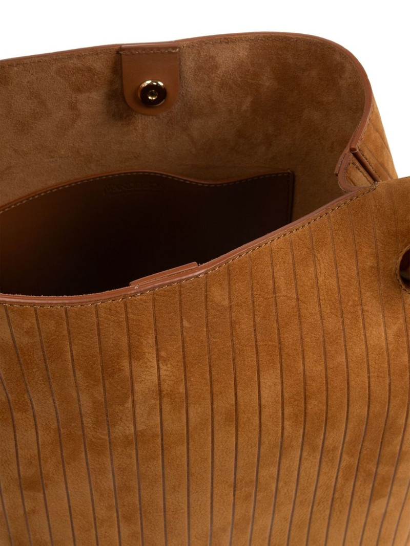 Corner tote bag 6