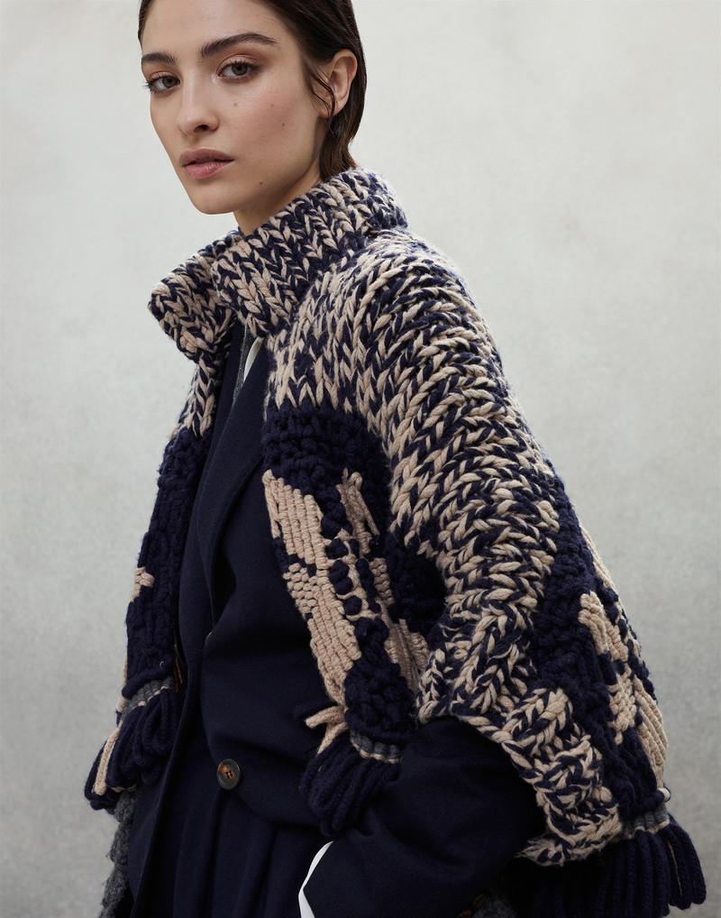 Handmade macramé intarsia OPERA cardigan in cashmere 4