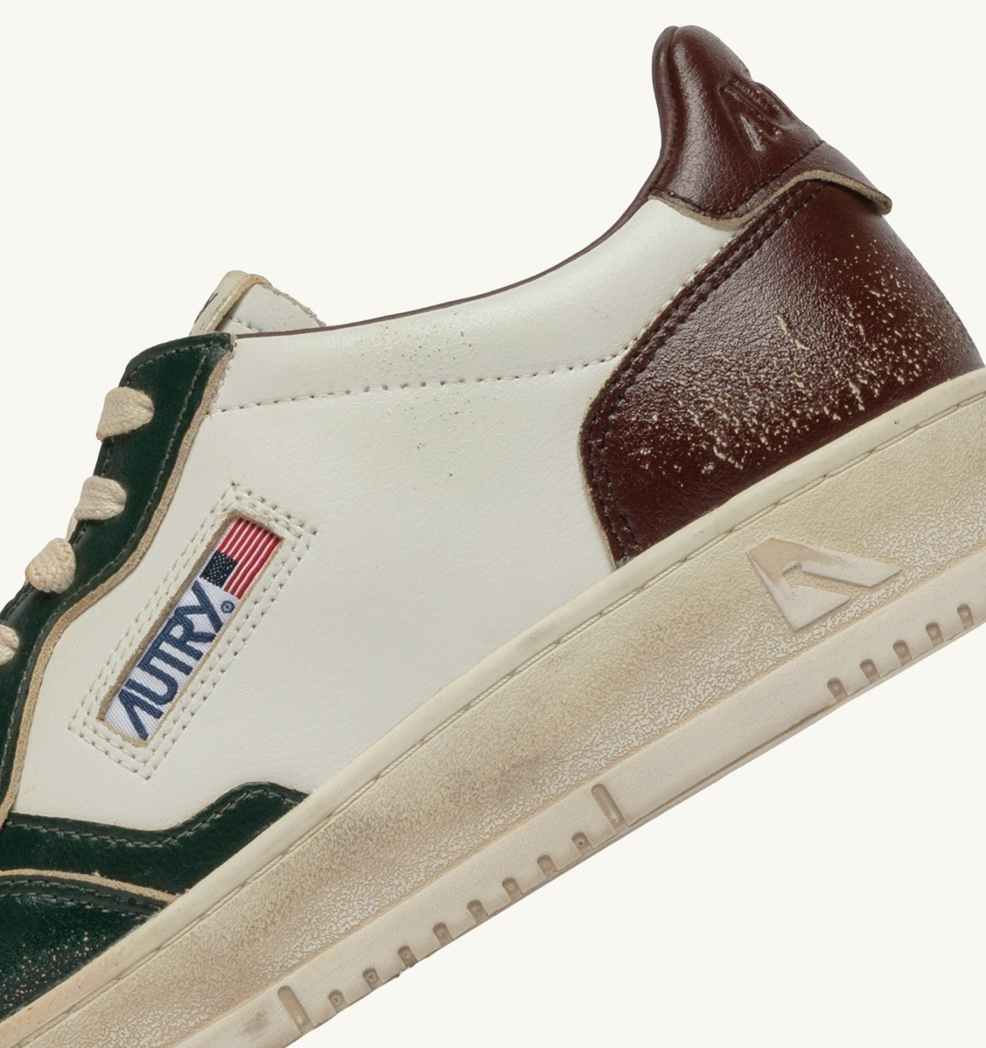 MEDALIST LOW SNEAKERS SUPER VINTAGE IN WHITE PINE GROVE AND RUM RAISIN LEATHER - 6
