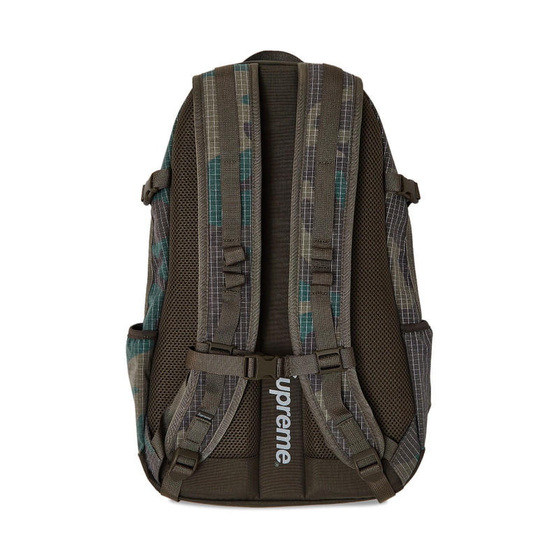 Supreme Supreme Backpack 'Woodland Camo' outlook