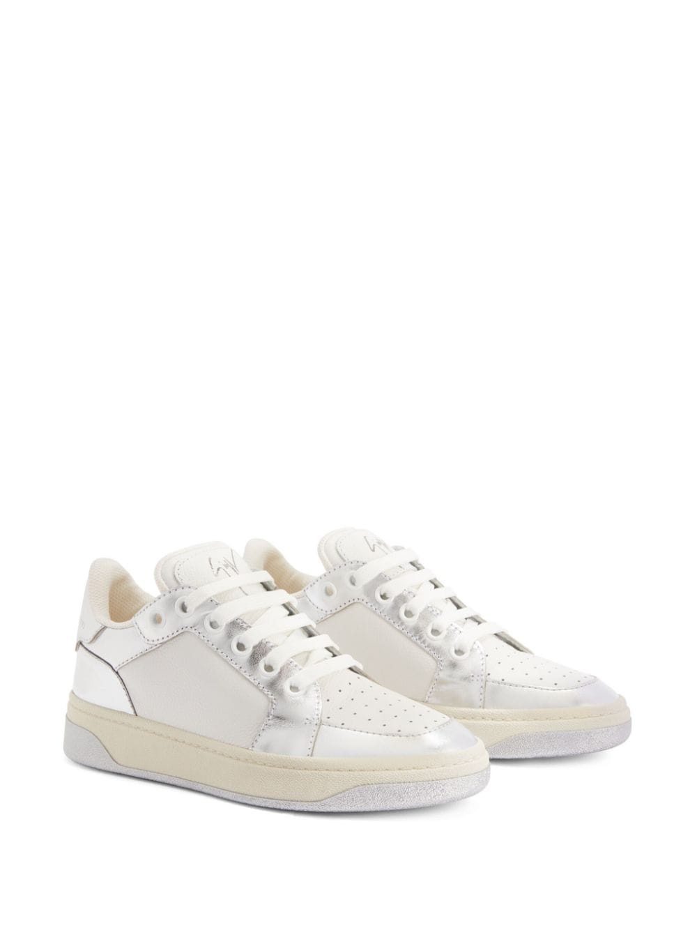 logo-patch leather sneakers - 2