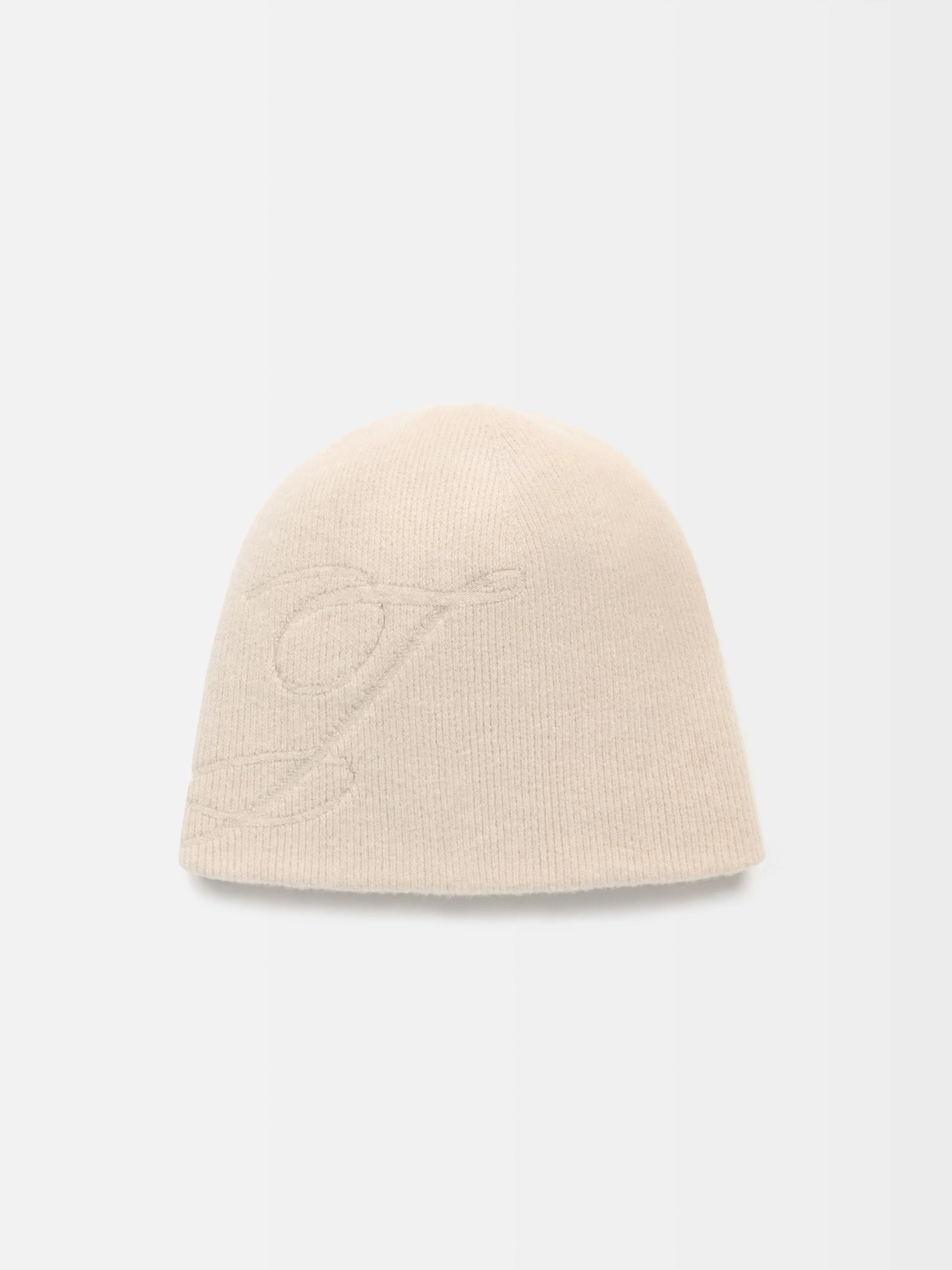 The J beanie - 1