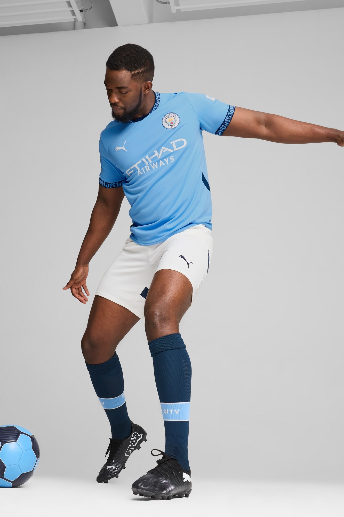 Manchester City 24/25 Men's Replica Home Soccer Jersey - 5