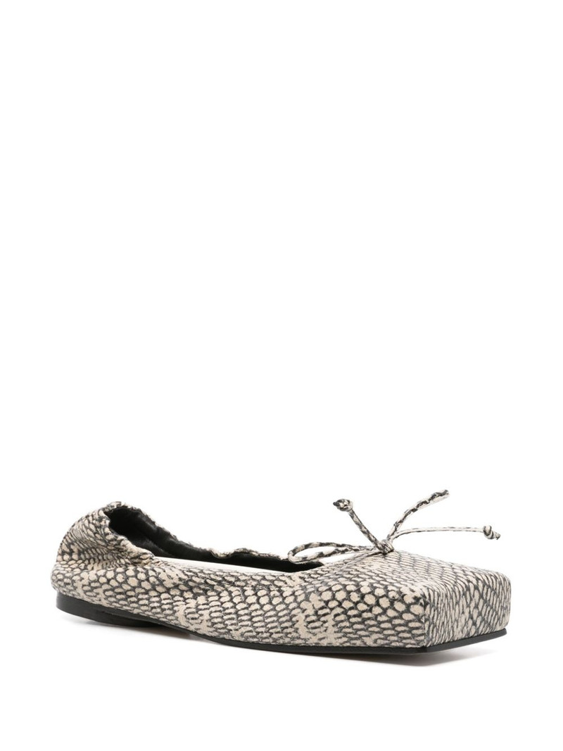 JACQUEMUS The Ballet flats outlook