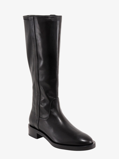 Stuart Weitzman BOOTS outlook