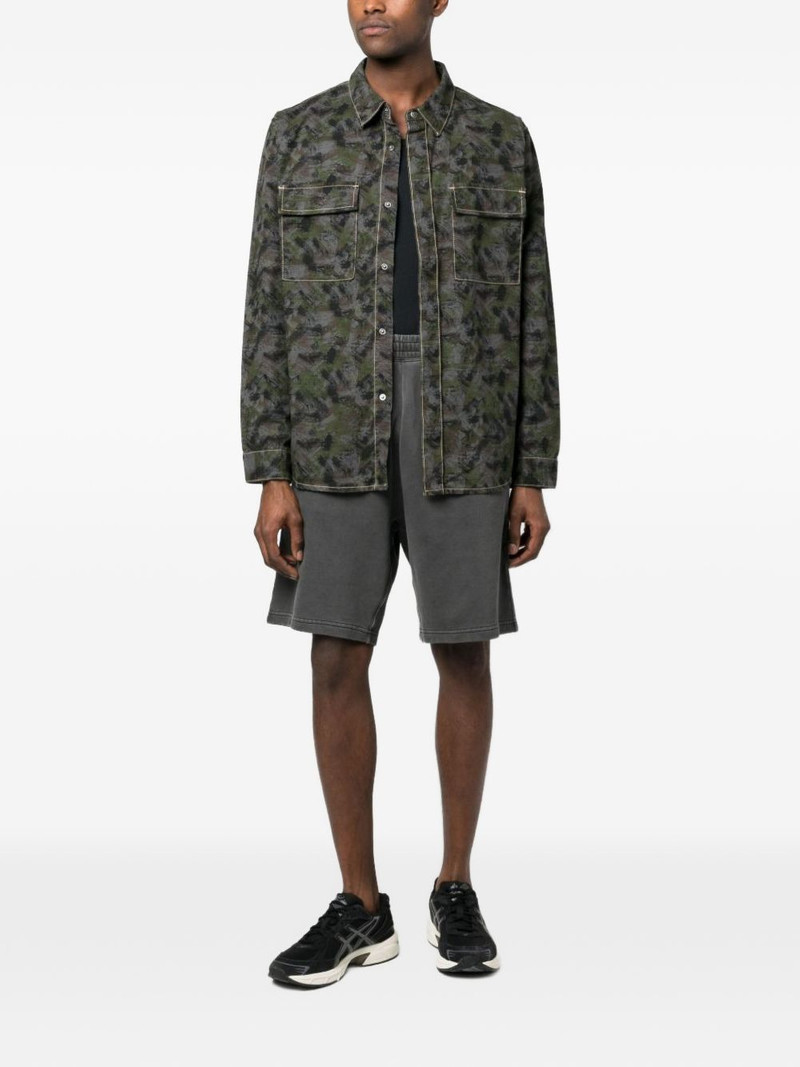 Carhartt Nelson patch-pocket shorts outlook