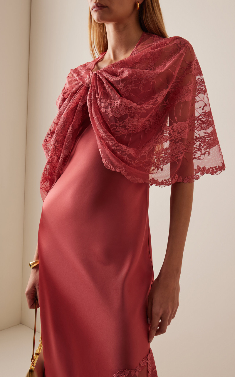 BY MALENE BIRGER Pinlos Lace Cape pink outlook