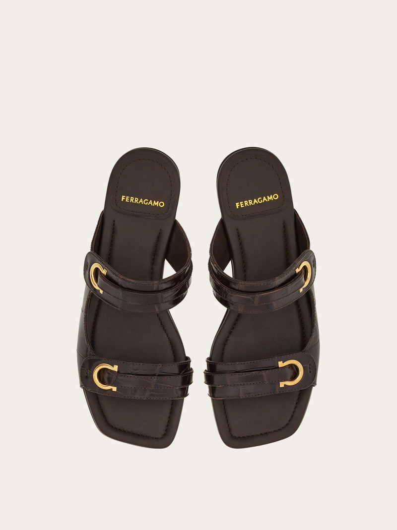 Gancini ornament slide 2