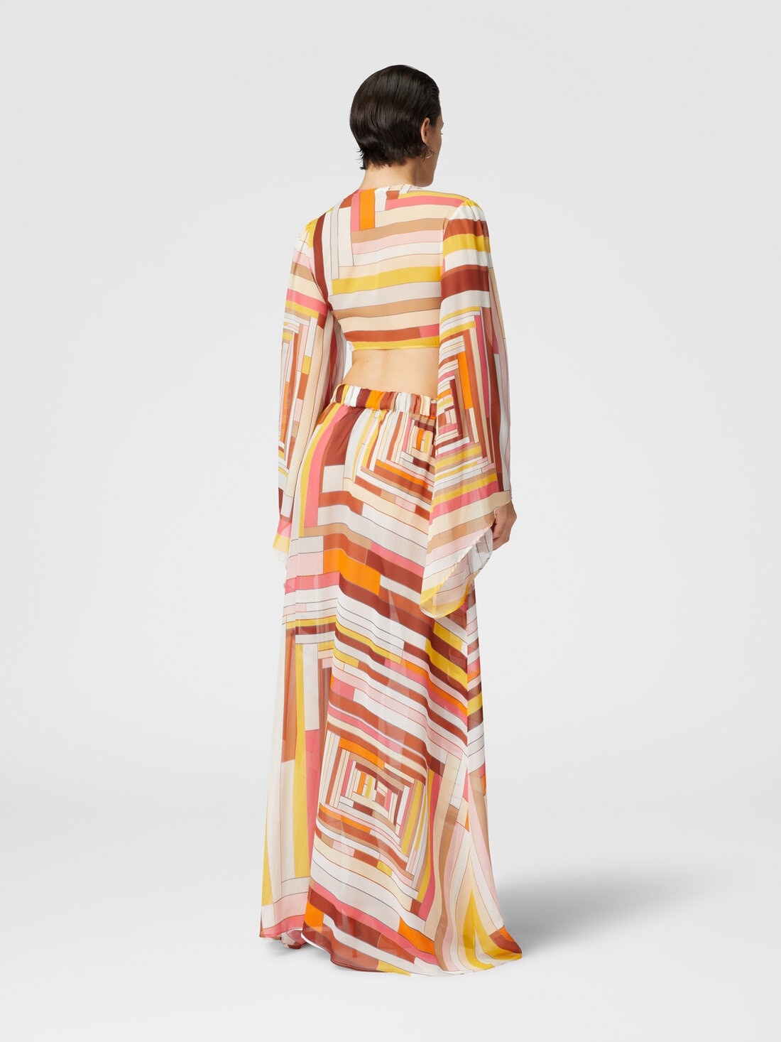 Long covered up skirt in printed silk with front closure - 3