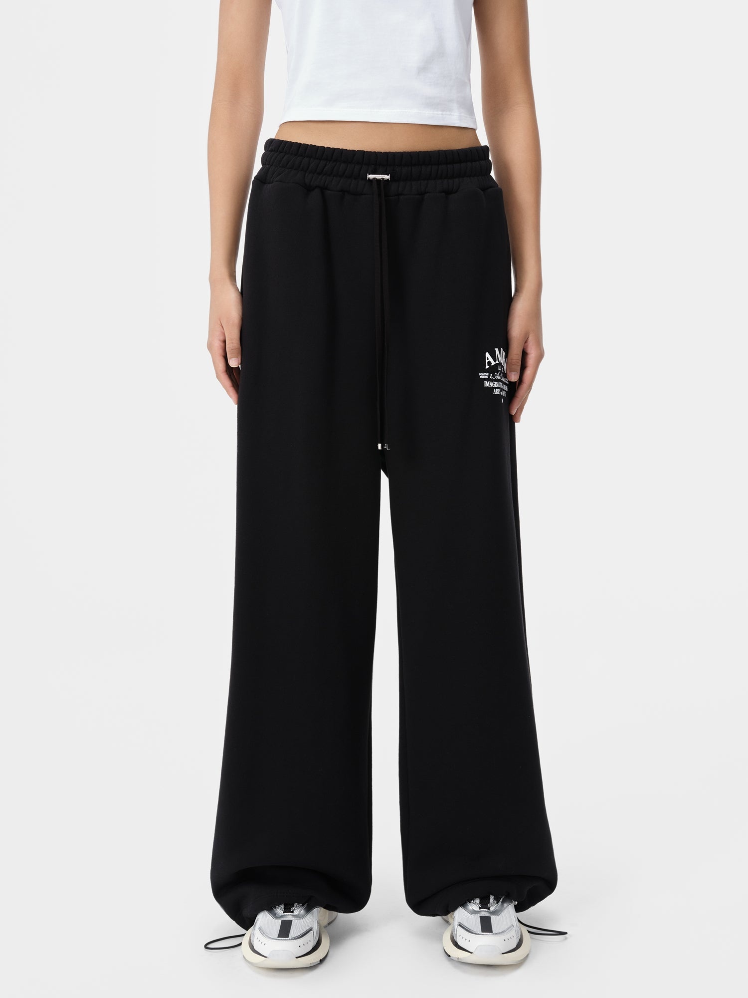 ARTS DISTRICT FLARE SWEATPANT - 3