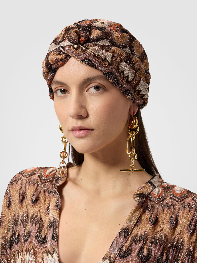 Turban in lamé viscose with arabesque motif 3
