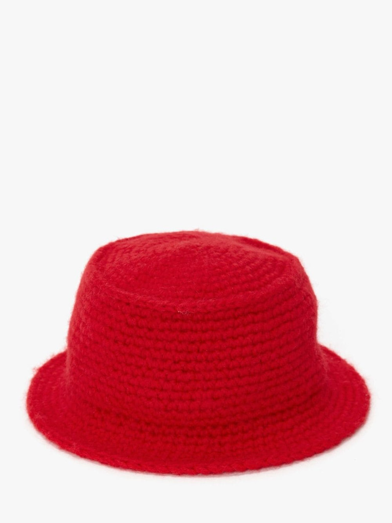 KNITTED BUCKET HAT 1