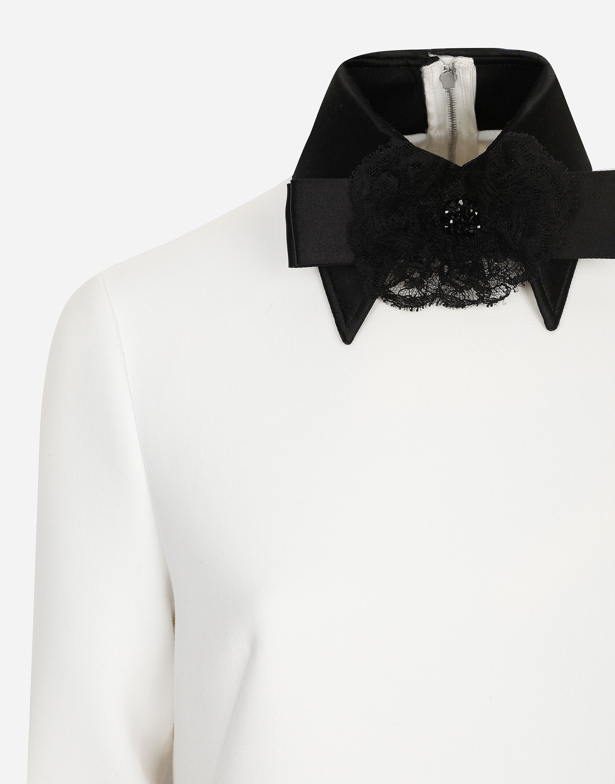 Short woolen dress with satin details - 9