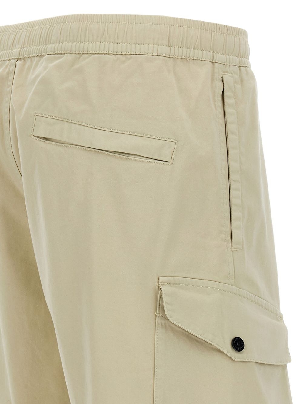 Compass-badge cargo shorts - 4