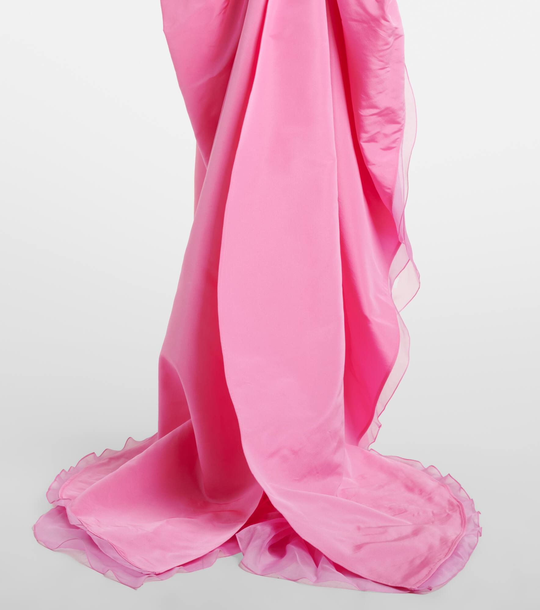 Bow-detail strapless crêpe gown - 6