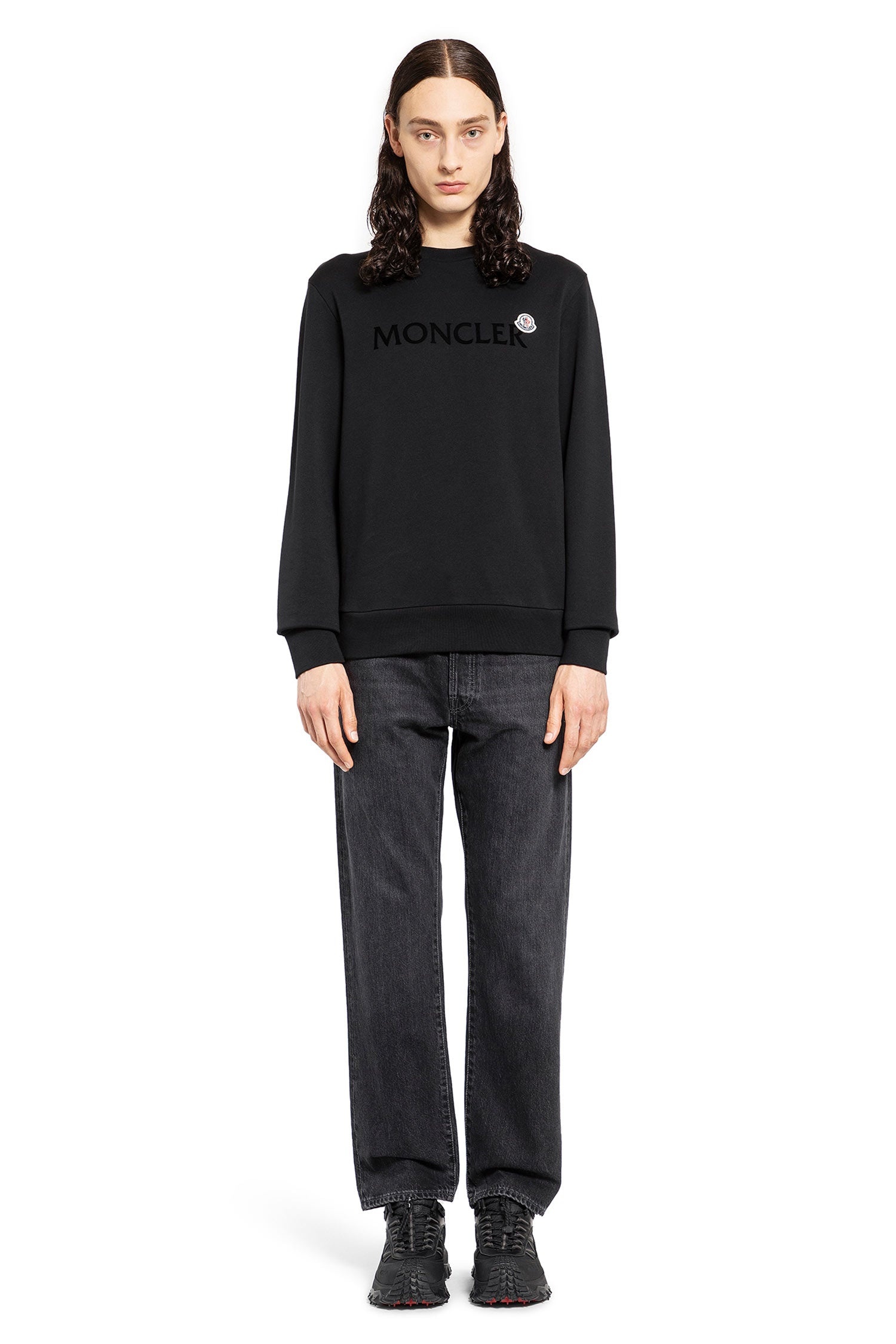 MONCLER｜CREWNECKS (8G00028 809KX 999) Moncler Women's Logo Sweatshirt 8G00028 809KX 999 38239972