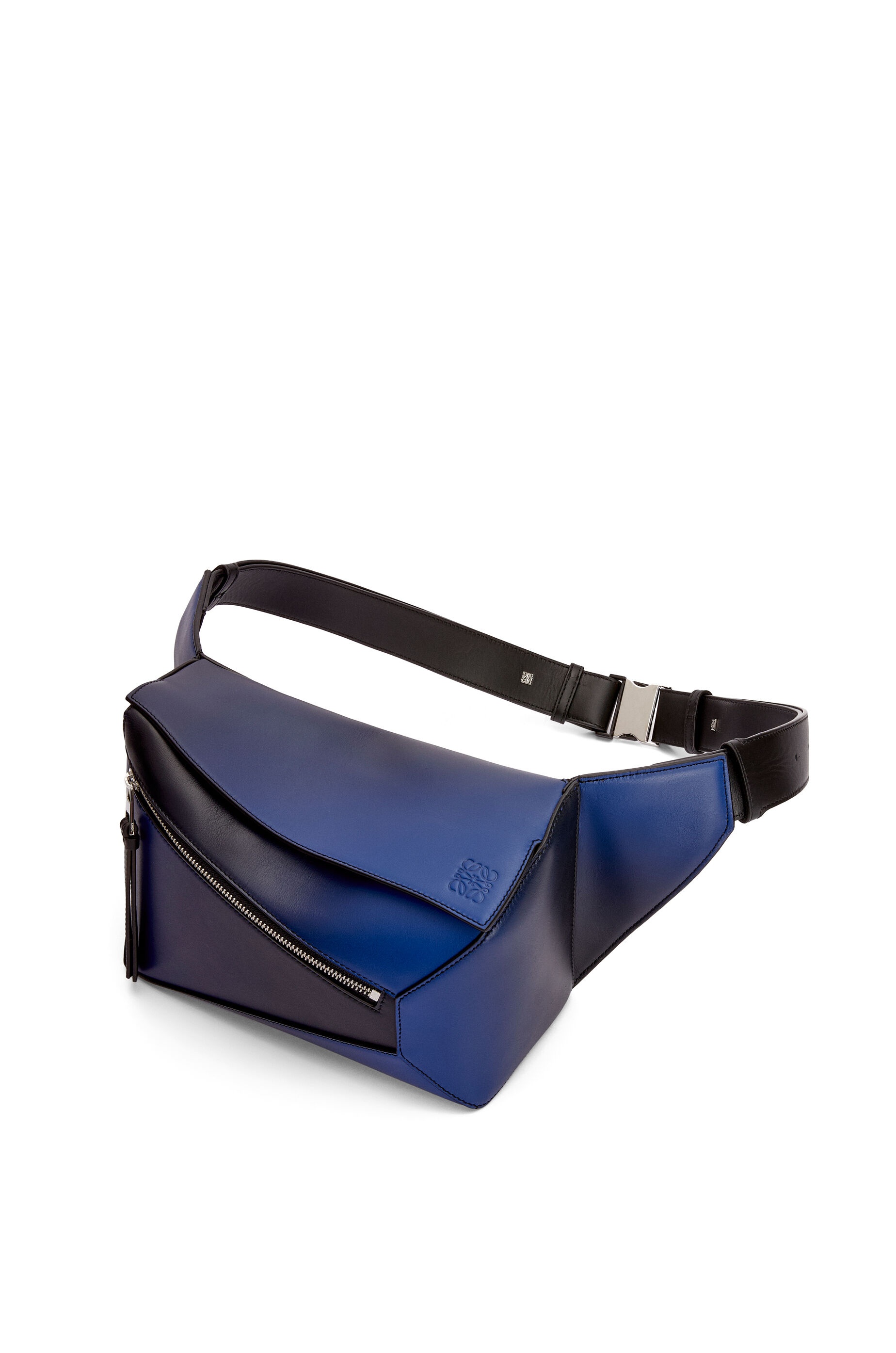 Small Puzzle bumbag in silk calfskin - 2