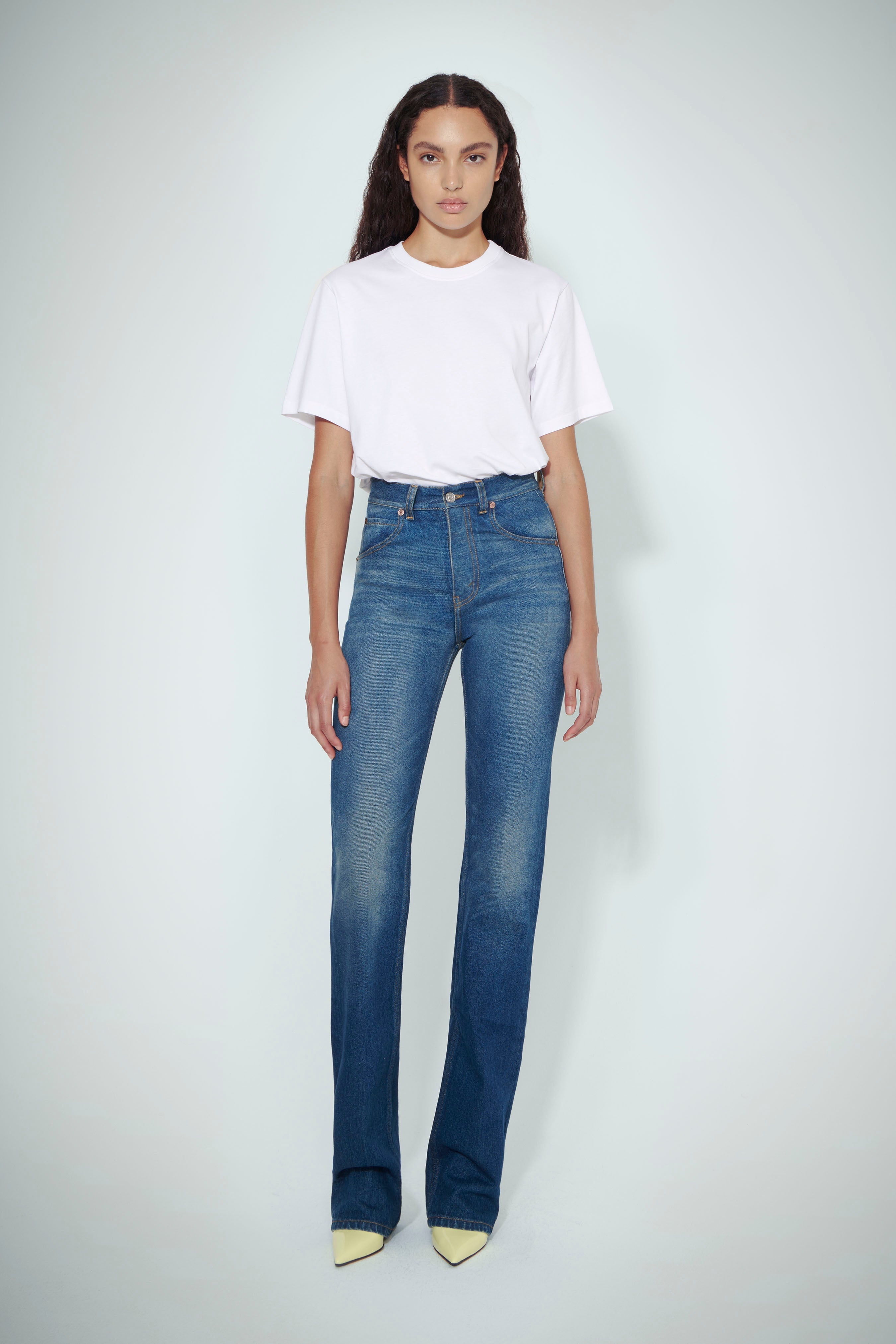 Julia High Waisted Straight Leg Jean in Haze Wash - 2