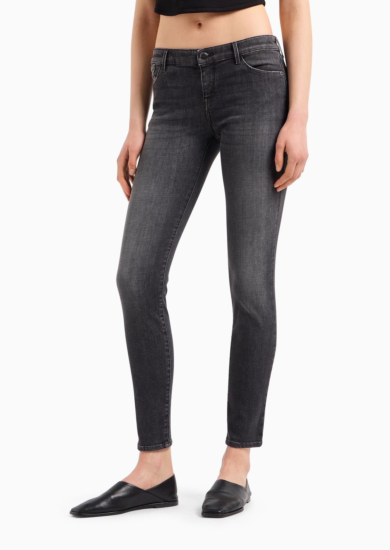 J23 Mid-rise, super-skinny jeans in a worn-look denim - 2