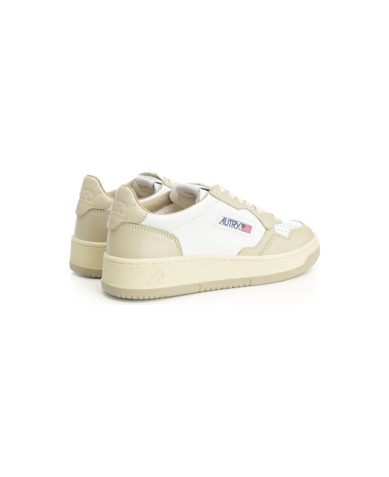 'medalist Low' Sneaker - 3