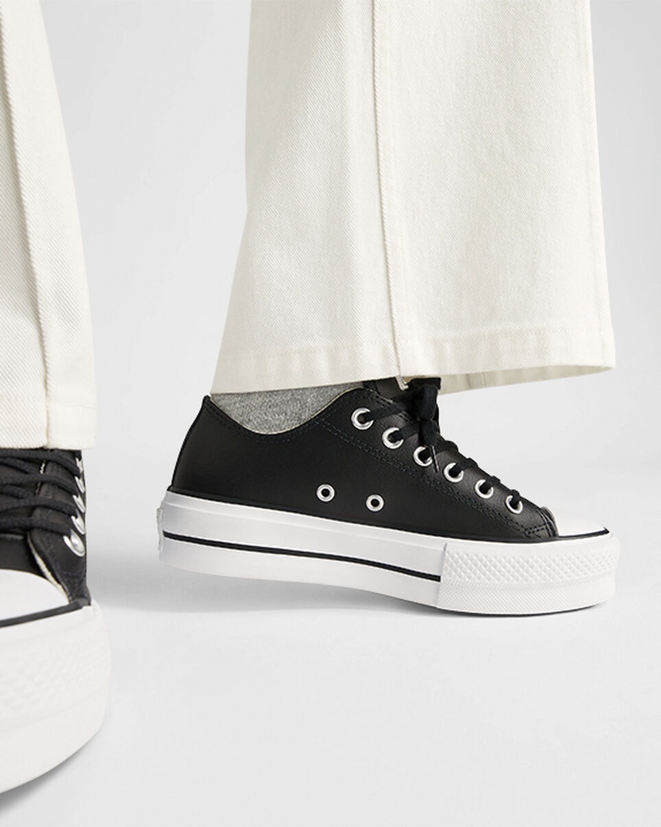 Chuck Taylor All Star Leather Platform - 10