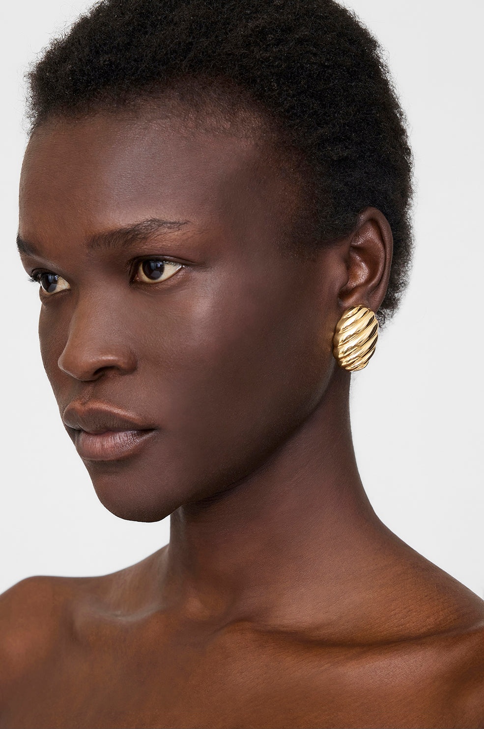 Ribbed Oval Earrings - Gold - 2