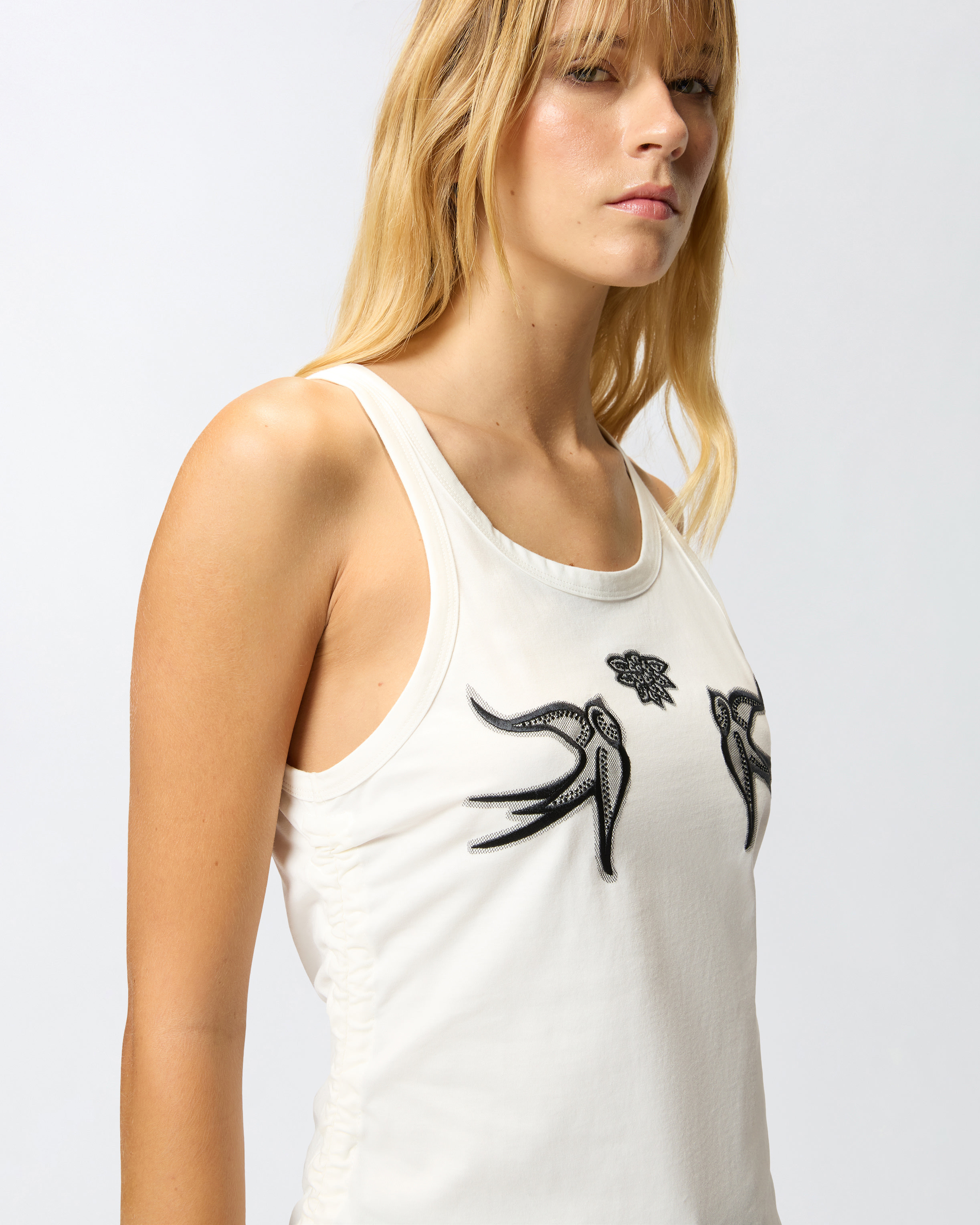 TOP WITH EMBROIDERY - 5