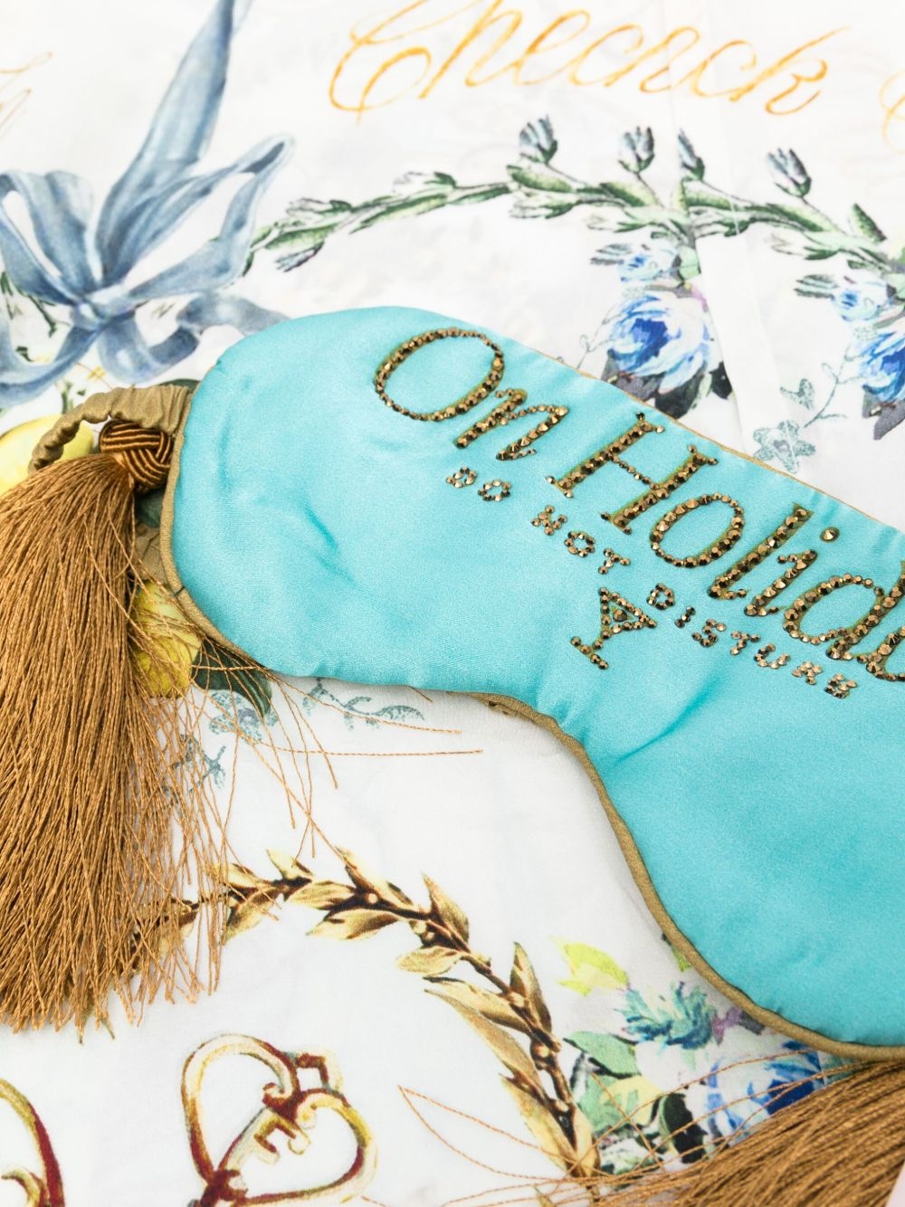 crystal-embellished eye-mask and pillow case - 3