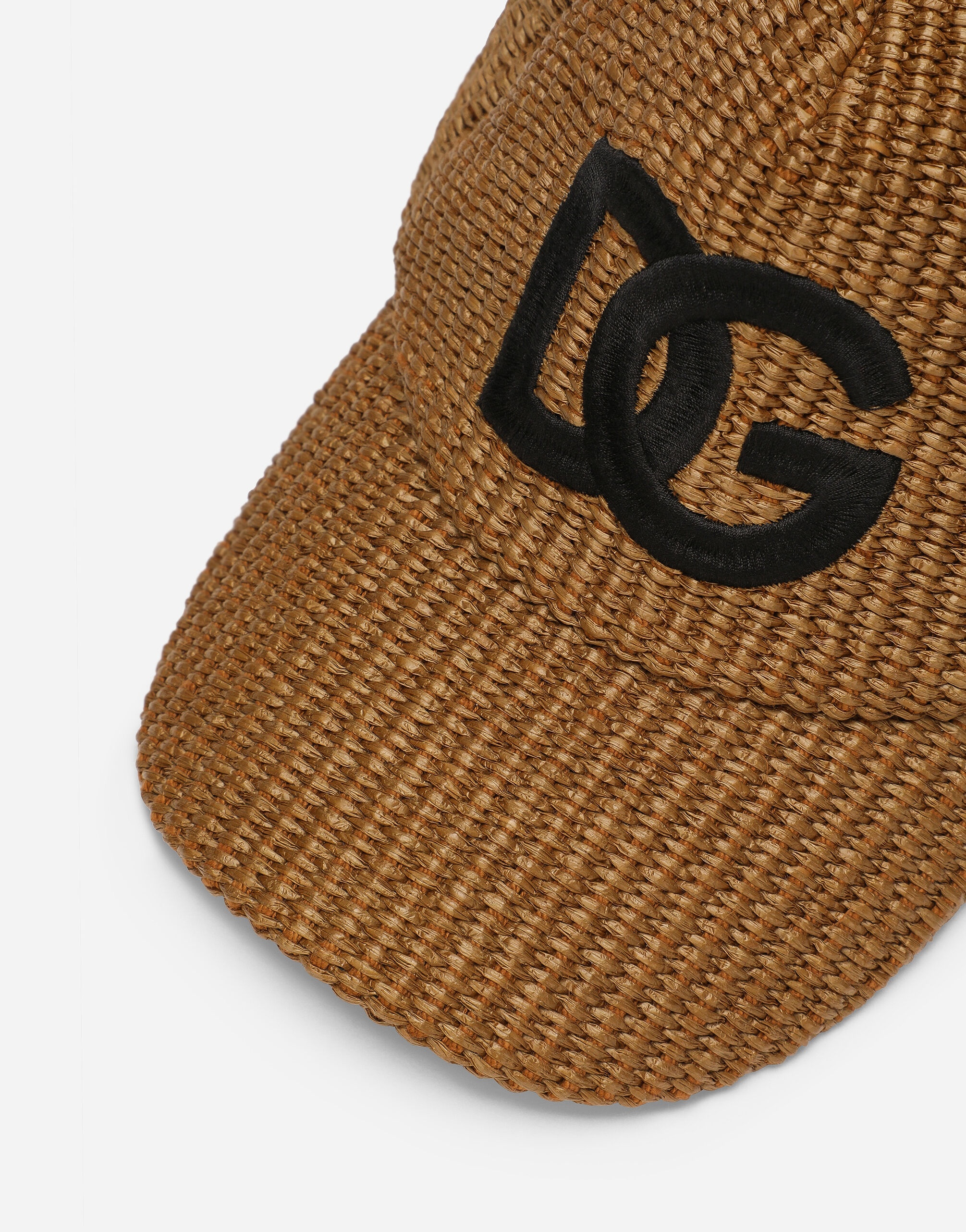 Trucker hat with DG logo - 2