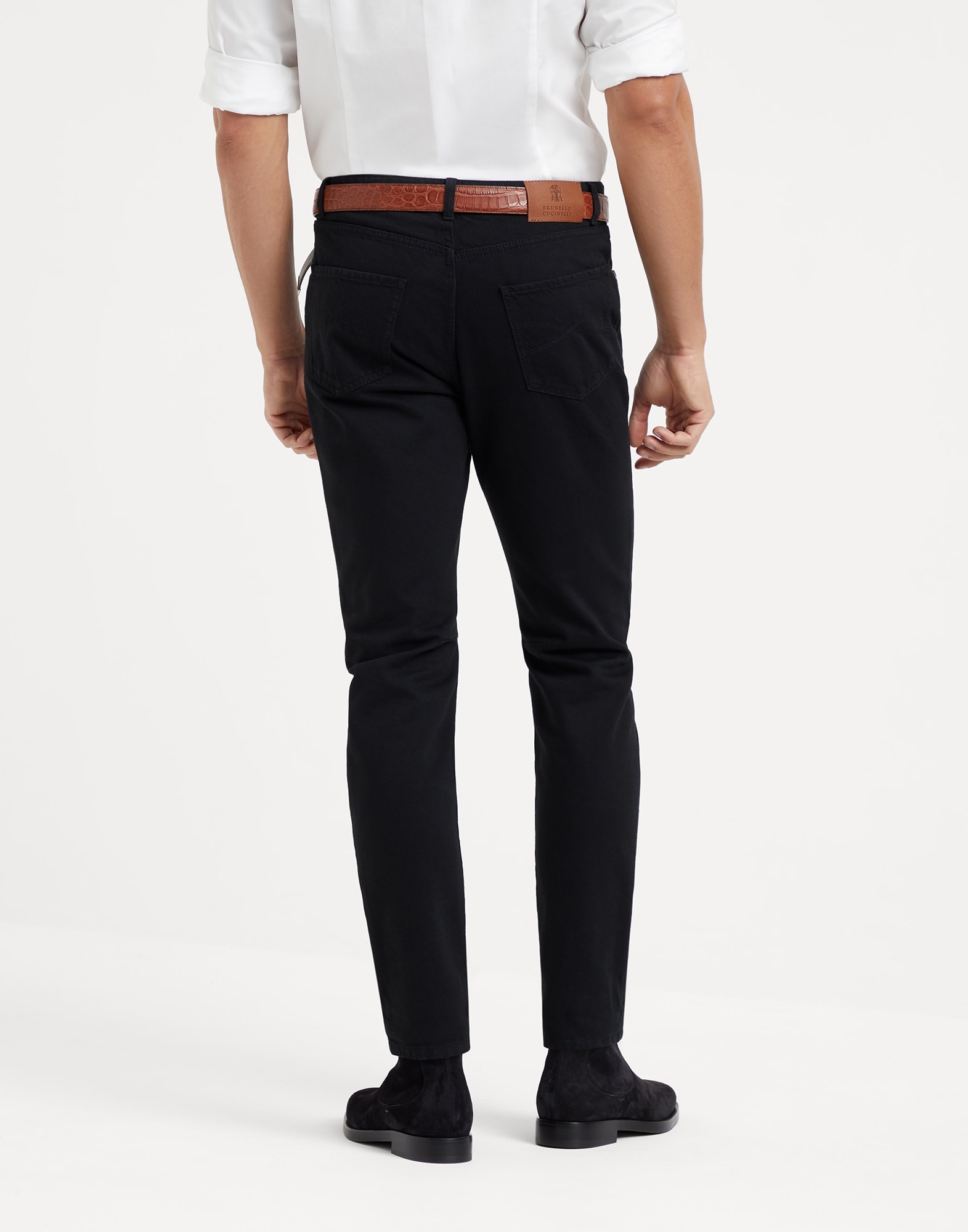 Garment-dyed leisure fit five-pocket trousers in slubbed cotton denim - 2