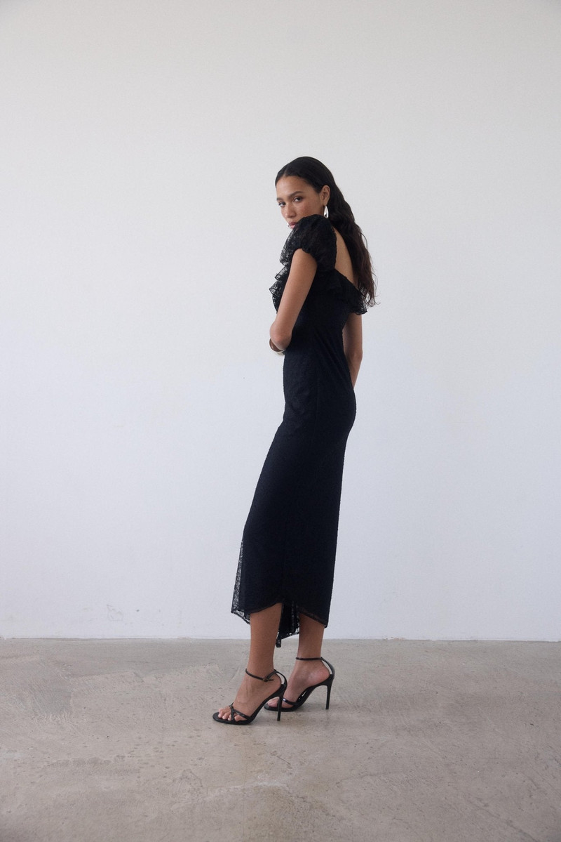 EDEN MIDI DRESS IN BLACK LACE 4