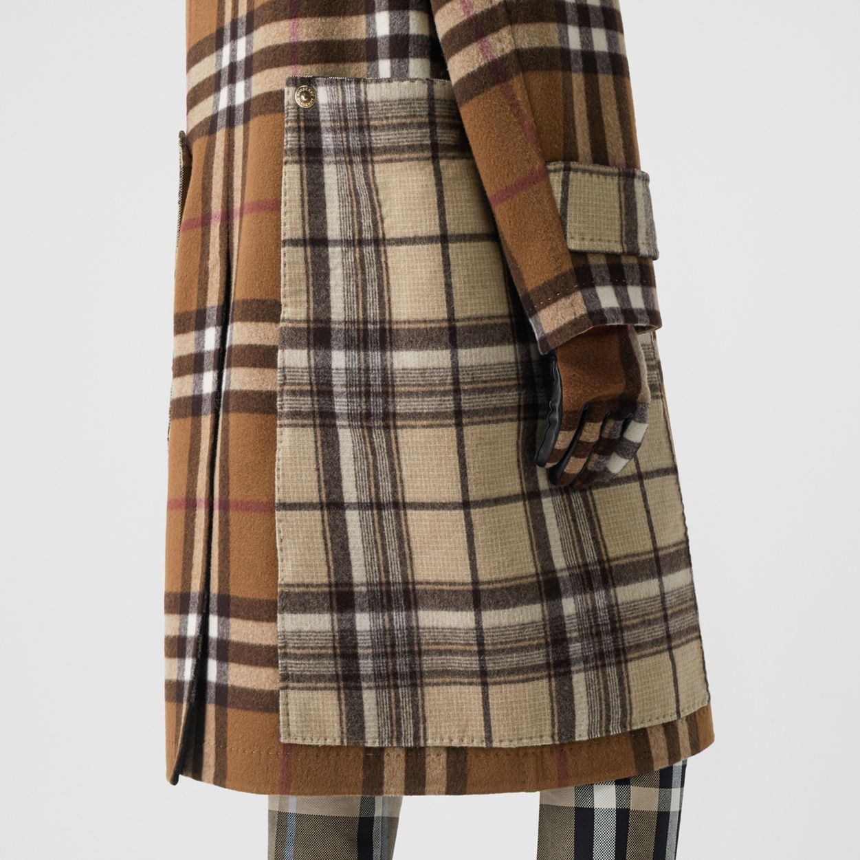 Double-faced Contrast Check Wool Duffle Coat - 4