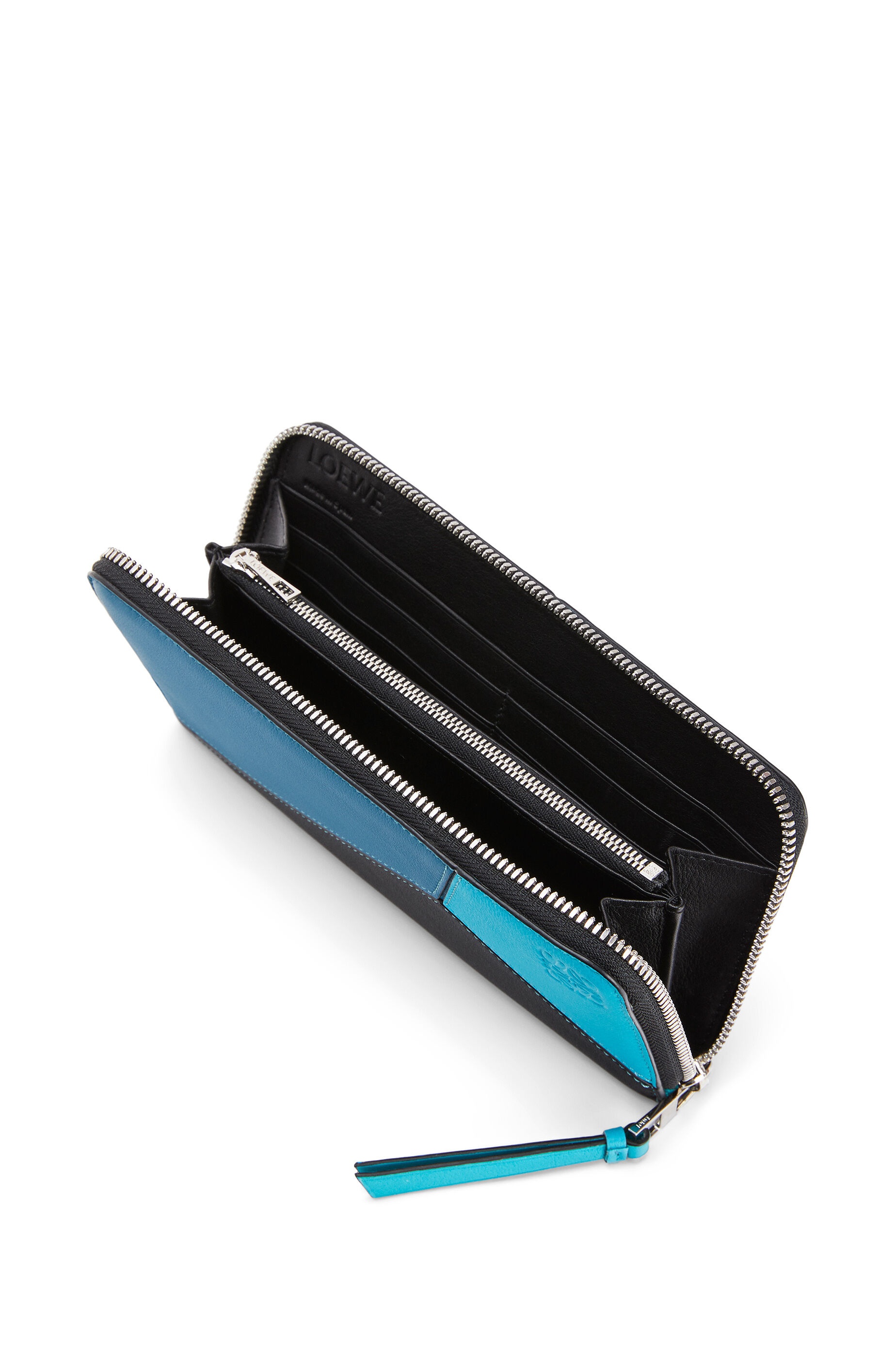 Puzzle zip around wallet in classic calfskin - 2