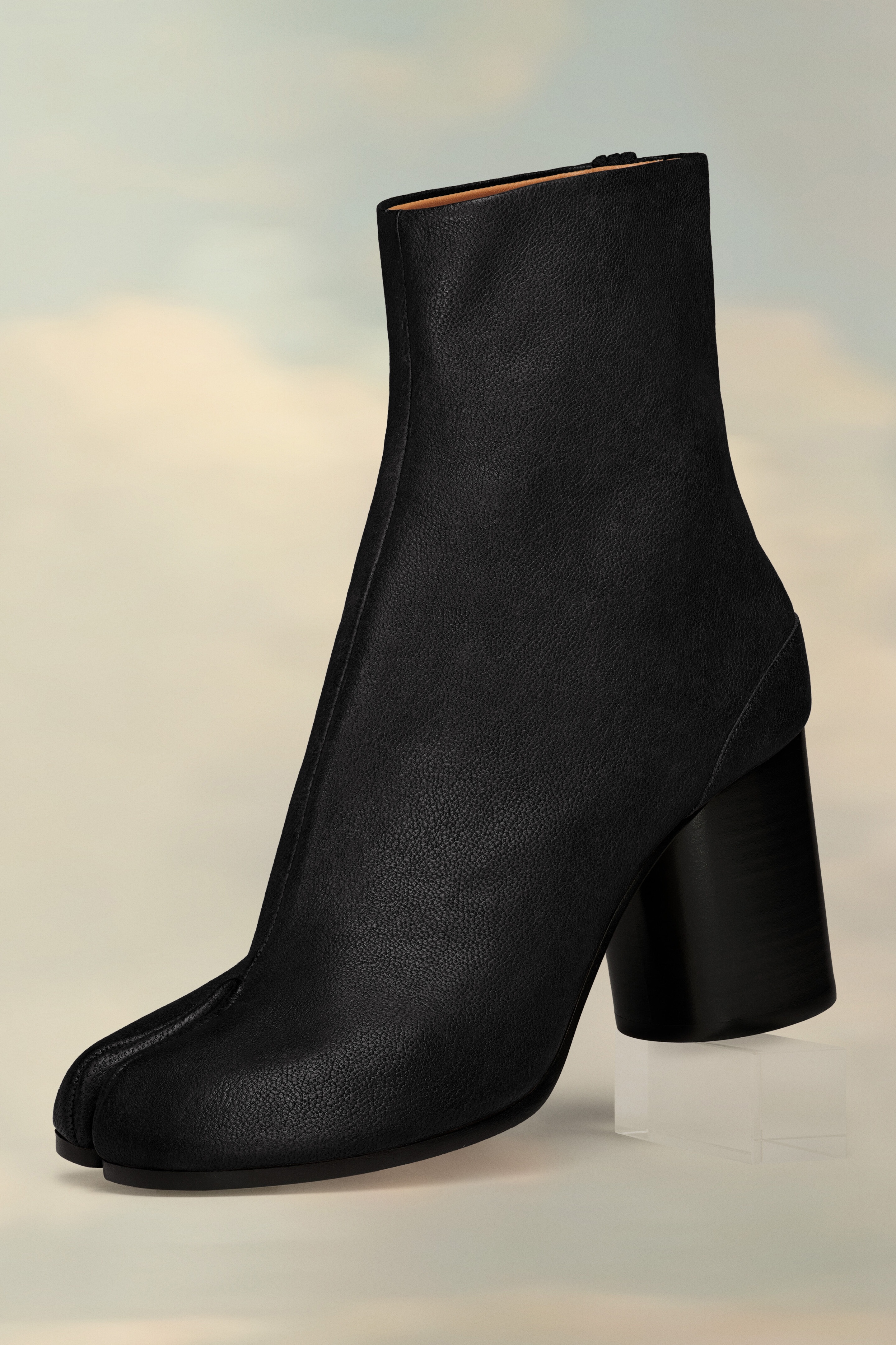 Tabi heeled boots - 1