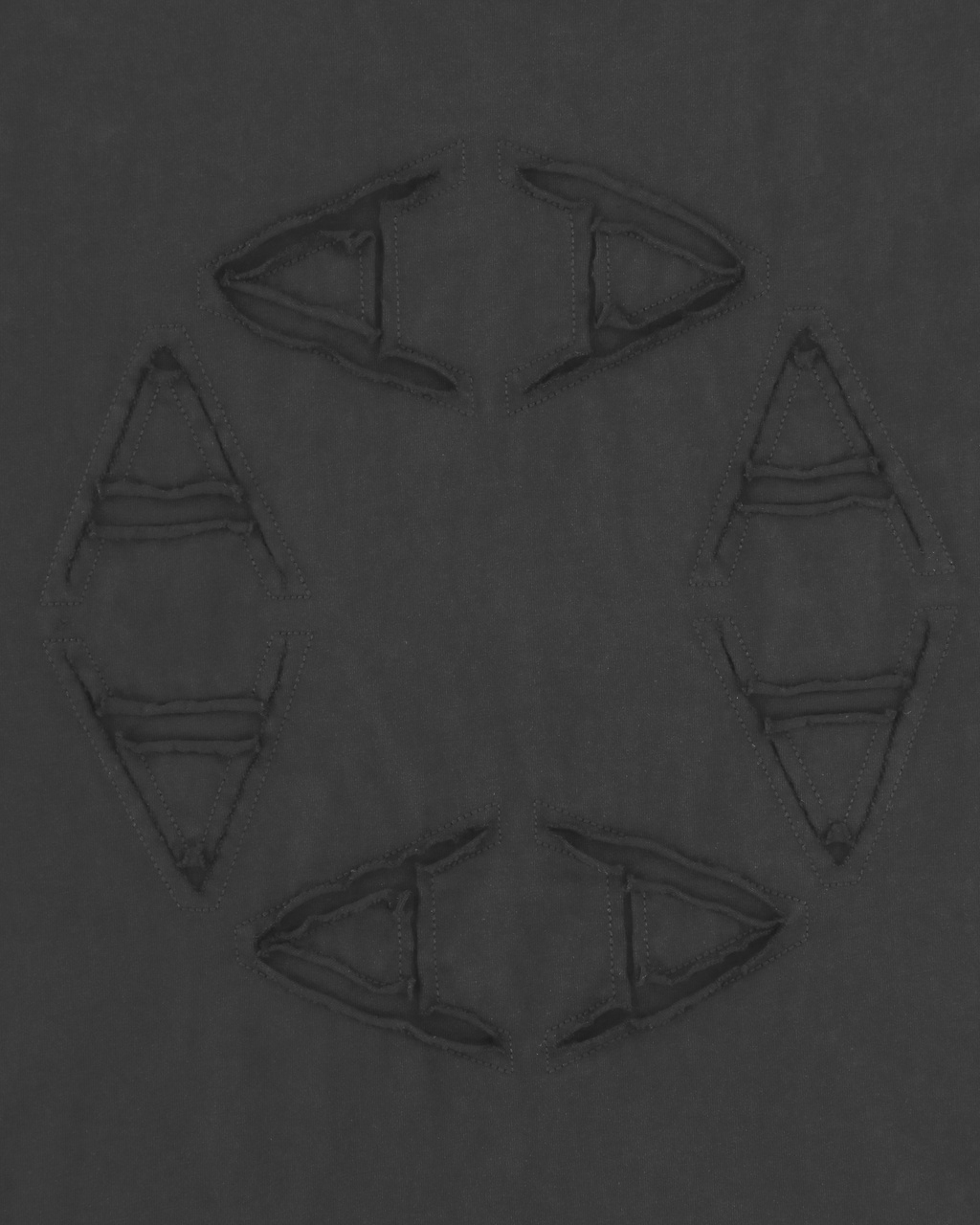 GRAPHIC S/S T-SHIRT - 3