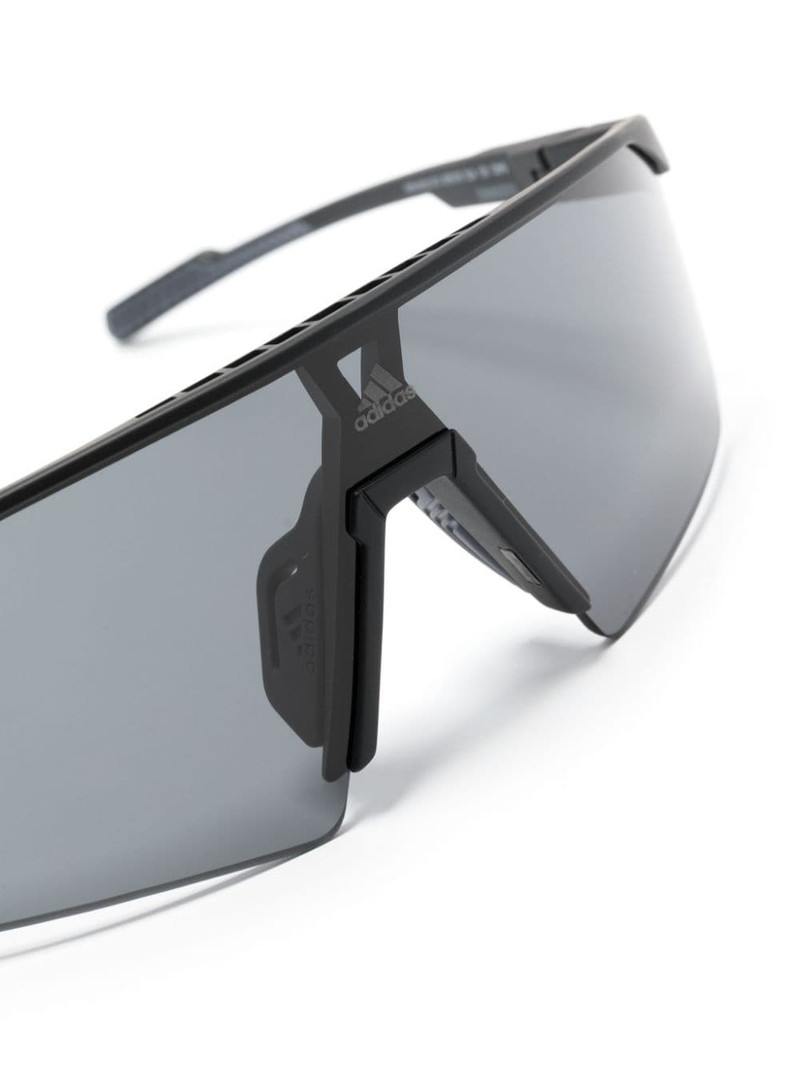 geometric-frame sunglasses 3