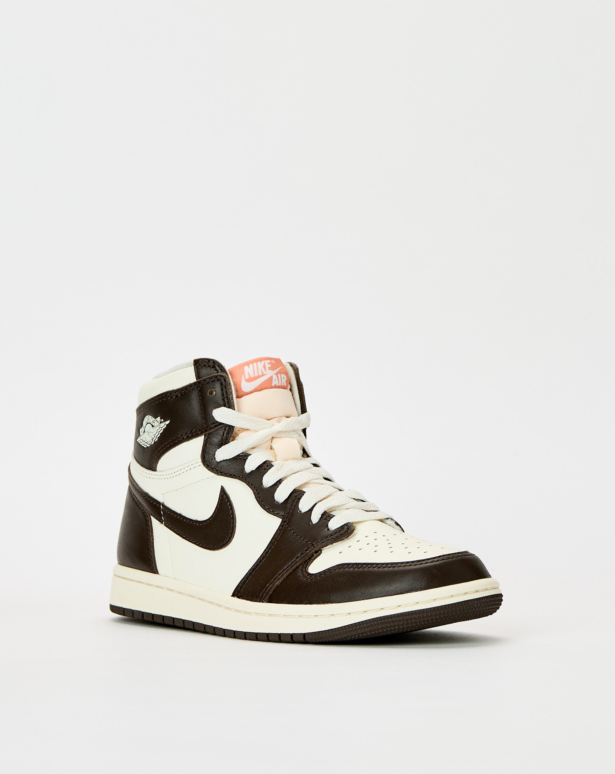 Women's Air Jordan 1 Retro High OG - 3