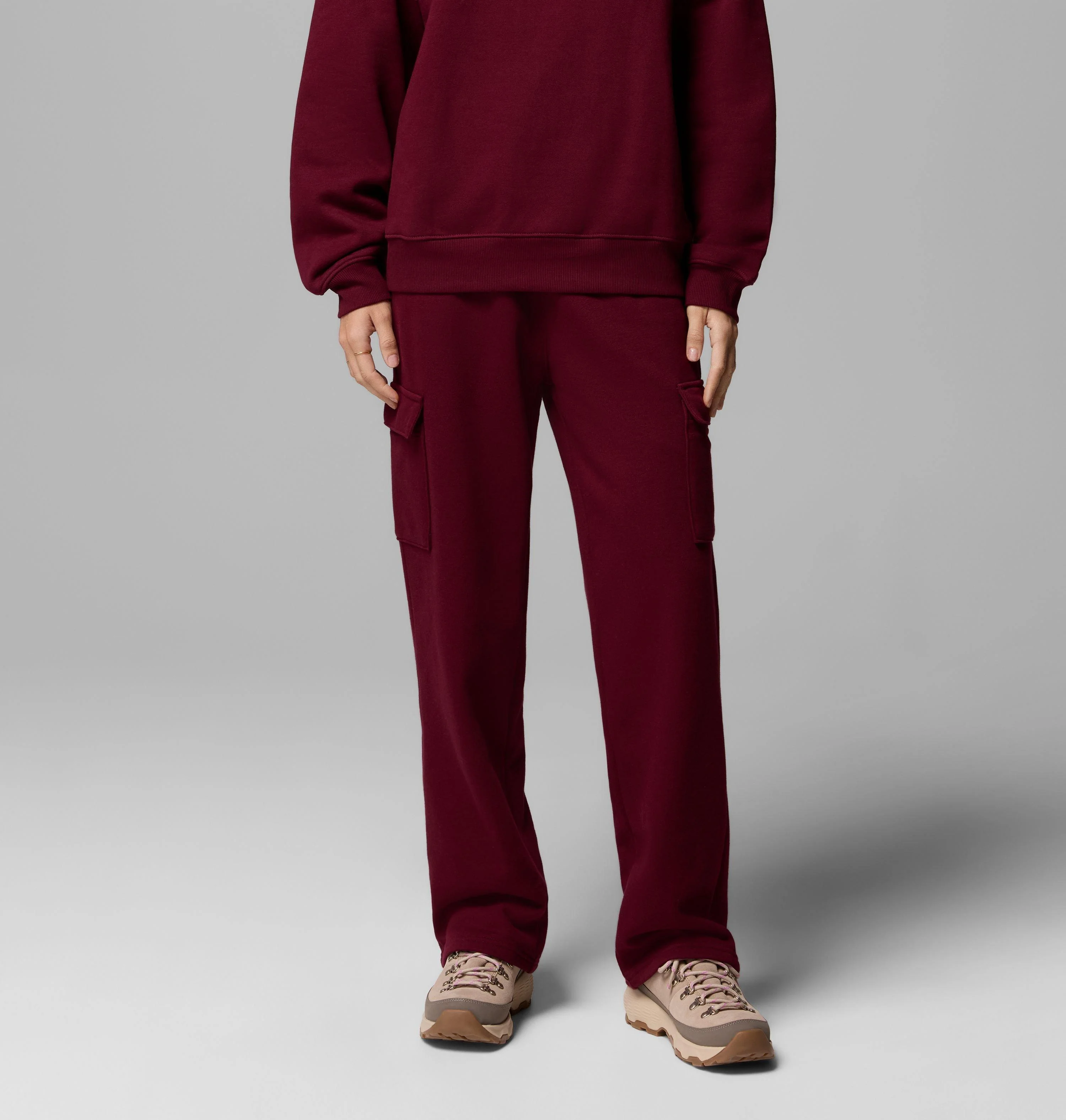 Women's Aldermore Fleece Cargo Sweatpants - 1